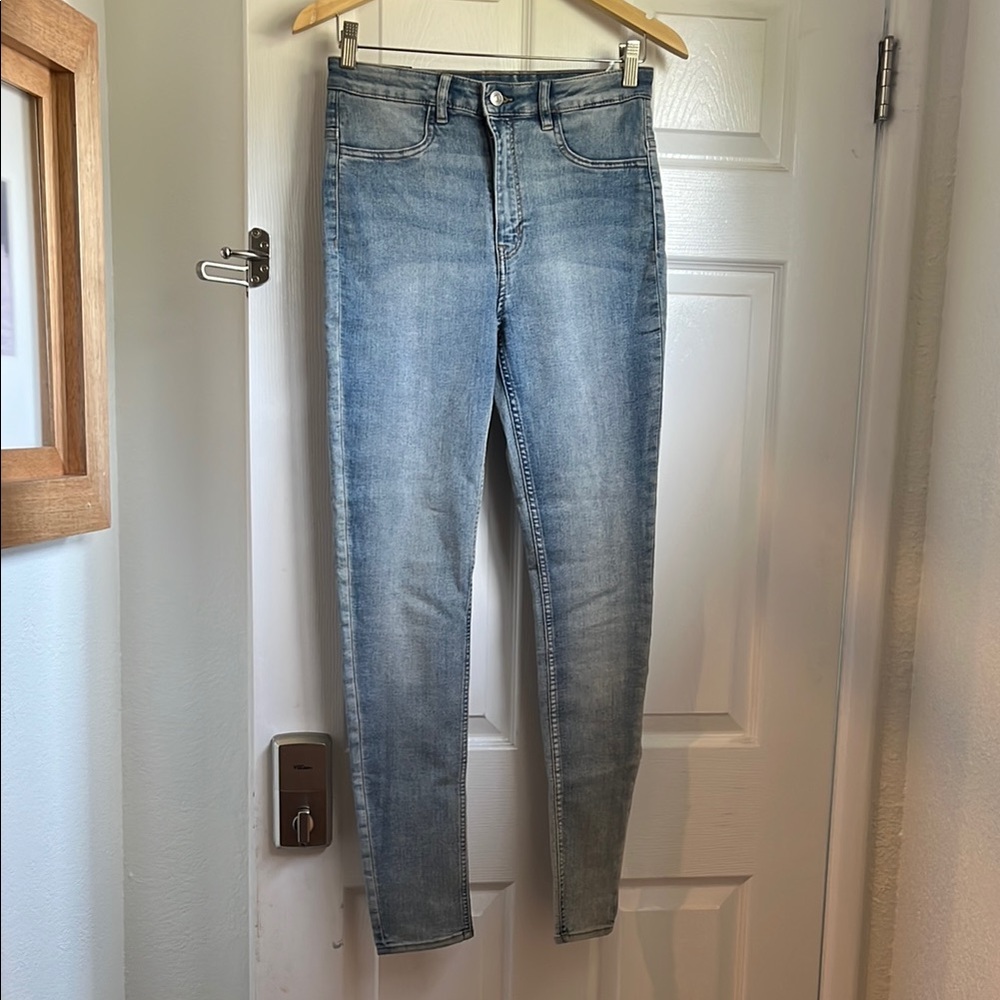 NWT! Blue Skinny Jeans Classic Style